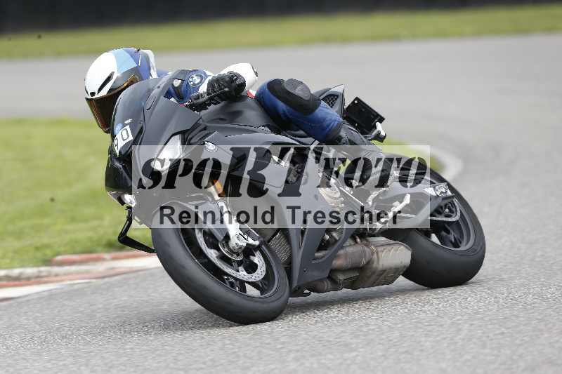 /41 06.08.2025 FREERIDE Training ADR/Gruppe M/90